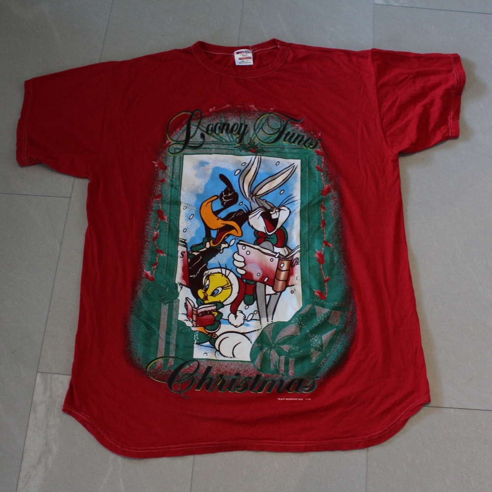 Looney Tunes Christmas Sleep Shirt 1996